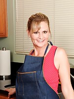 lesbians young and mature